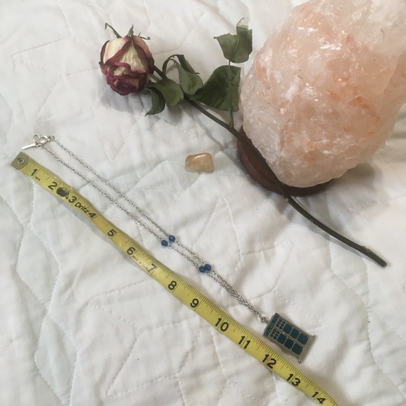 TARDIS Doctor Who Fanmade Necklace - Picture 6 of 6